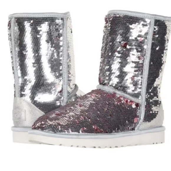 NEW UGG Classic Short Sequin Silver Pink Combe Boot - Picture 1 of 15